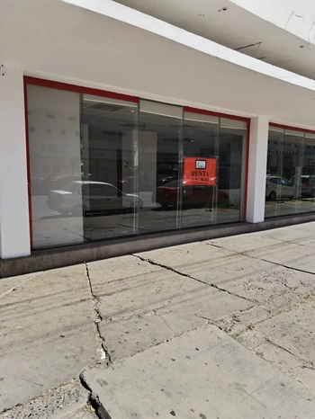 12_2769 | LOCAL COMERCIAL CENTRICO EN RENTA | HeroSuite.io Oficial