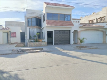 10_2846 | CASA EN VENTA VIÑEDOS | HeroSuite.io Oficial