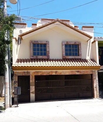 GCI_2594 | CASA EN VENTA 5 RECAMARAS JIQUILPAN 2 | Realhaus