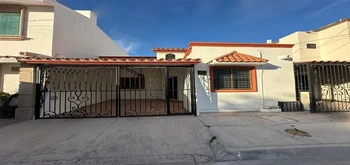 13_2818 | En Renta bonita Casa Una Planta Semi Amueblada, Colonia Scally. | HeroSuite.io Oficial