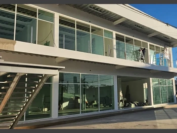 1_2493 | LOCALES COMERCIALES EN PRE RENTA | HeroSuite.io Oficial