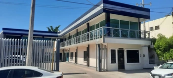 1_1672 | Bonitos locales  en Renta  zona Centro | HeroSuite.io Oficial