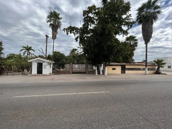 5_1744 | Propiedad de uso comercial ejido 5 de mayo carretera Los Mochis - El Fuerte | Realhaus