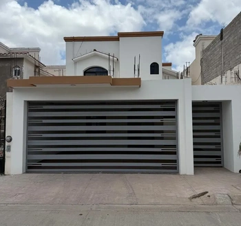 5_2864 | CASA EN RENTA MONTEBELLO | HeroSuite.io Oficial