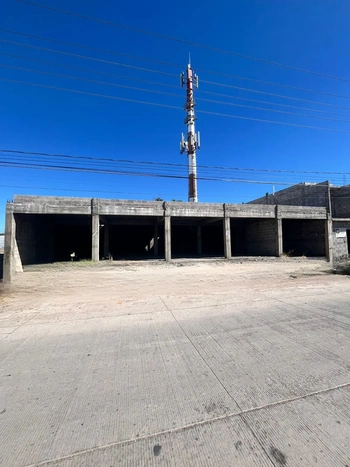 5_2413 | LOCAL COMERCIAL EN VENTA EN OBRA NEGRA | Realhaus