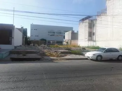 15_564 | TERRENO COMERCIAL EN RENTA BLVD. ROSALES COL. CENTRO 800 M2 | Realhaus