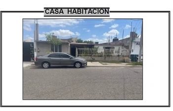 14_2445 | CASA HABITACION EN VENTA | Realhaus